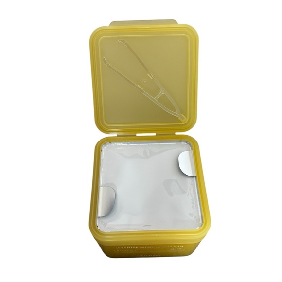 Mediheal Vitamide Brightening Pad - Picture 5 of 9
